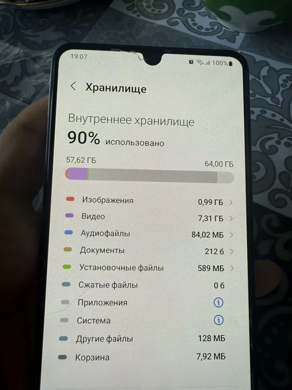 Samsung a22 narxi 800.000 xolati yaxshi