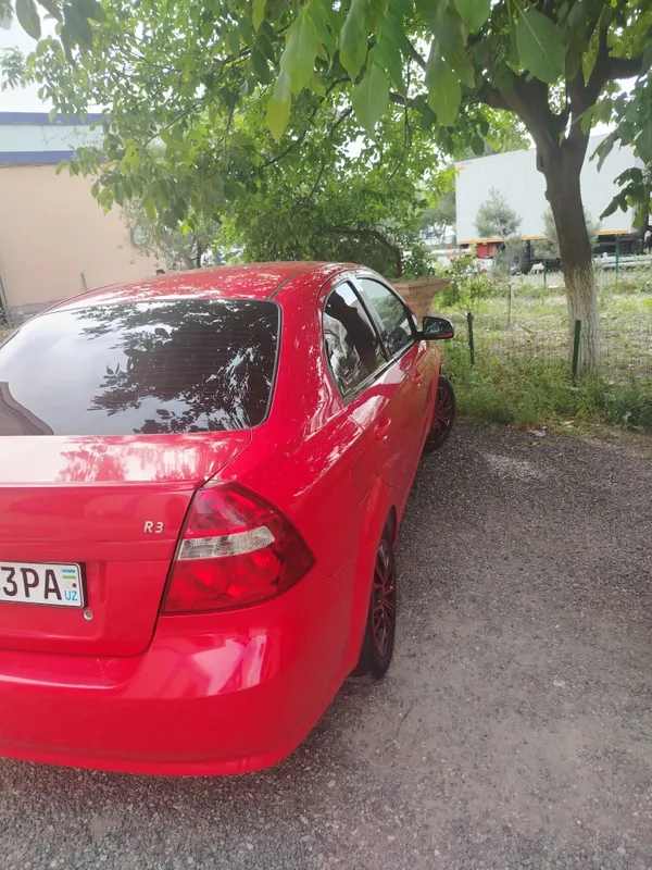 Nexia 3 avtomat ravon
