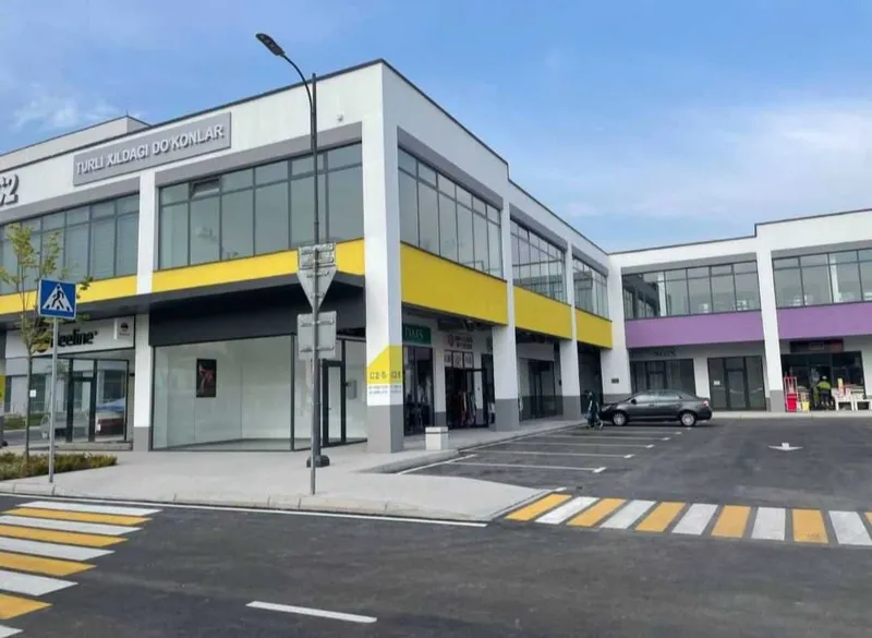 Продаётся магазин 44 кв. метров на 2-м этаже С-02 блока — фото 1