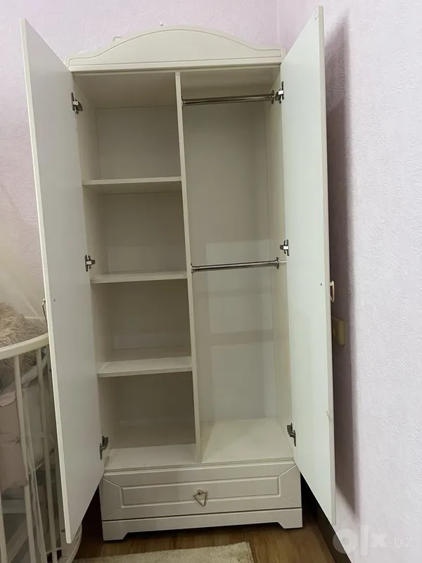 Продаётся детский шкаф 3 Продаётся детский шкаф 3