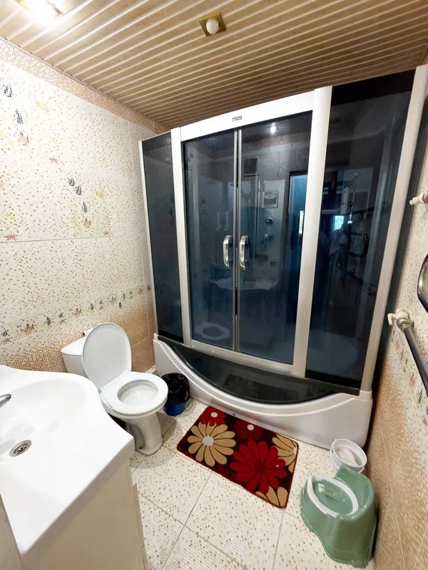 м.Беруни банковская продажа 3 комнаты 8