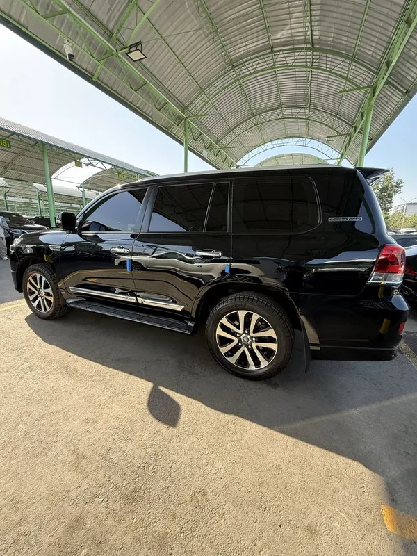 TAYOTA Land Cruiser GX.R Grand Touring V6 — фото 2