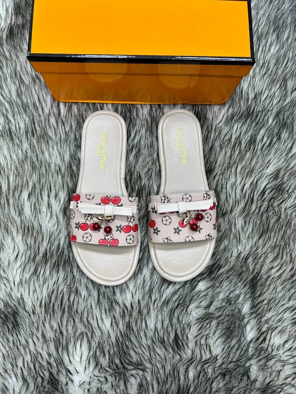 LOUIS VUITTON 2026 model (ayollar oyoq-kiyimi)