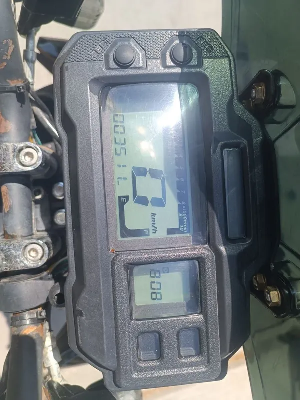 Tank skuter sotiladi holati yaxshi 150kub