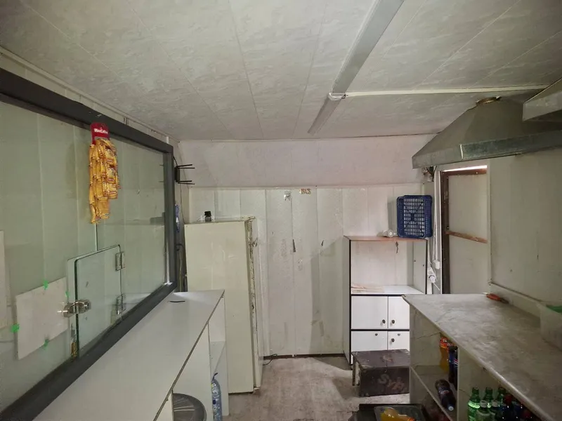 Foodtruck sotiladi Ko’chma do’kon