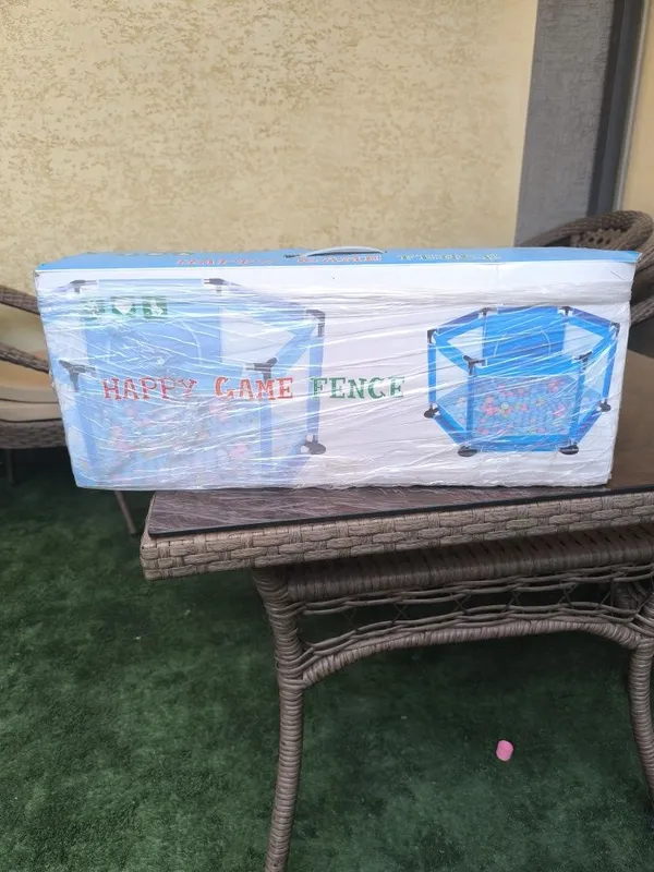 Продам детскую прогулочную коляску, манеж и матрас для манежа 3 Продам детскую прогулочную коляску, манеж и матрас для манежа 3
