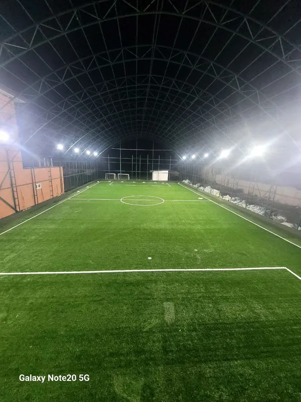 Sun'iy gazon— futbol maydonlari va bolalar maydoni