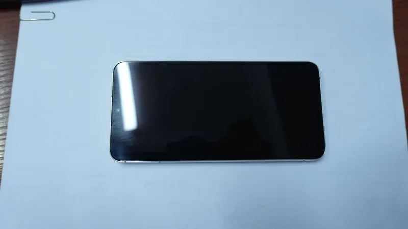 Samsung Galaxy S22+ 5G 3 Samsung Galaxy S22+ 5G 3