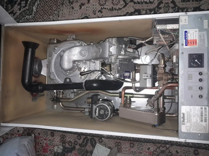 Vaillant katyol t6 sotiladi 3 Vaillant katyol t6 sotiladi 3