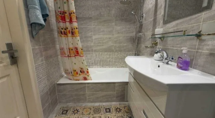 2 xonali kvartira, 60 m2, Yakkasaroy 7
