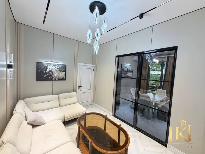 2/4/14 в ЖК Prestige Gardens — 2-комнатная квартира с новым евроремонтом — фото 1