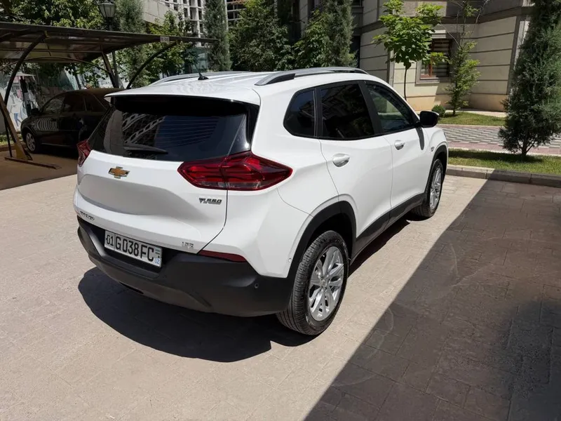 Продам свой Chevrolet Tracker LTZ 5 Продам свой Chevrolet Tracker LTZ 5
