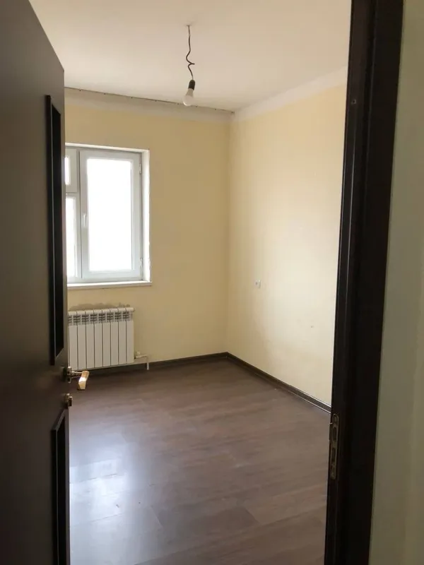 Kvartira sotiladi 3 xonali 7 qavatli dom 7-qavat — фото 4