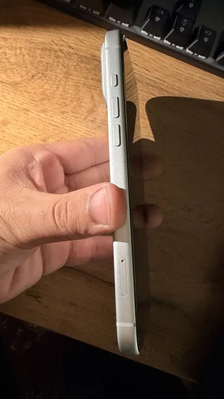 Iphone 17 pro max — фото 2