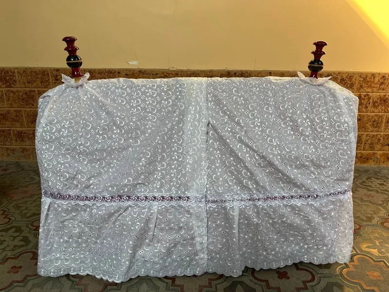 Beshik sotiladi yahshi holatda kam ishlatilgan 4