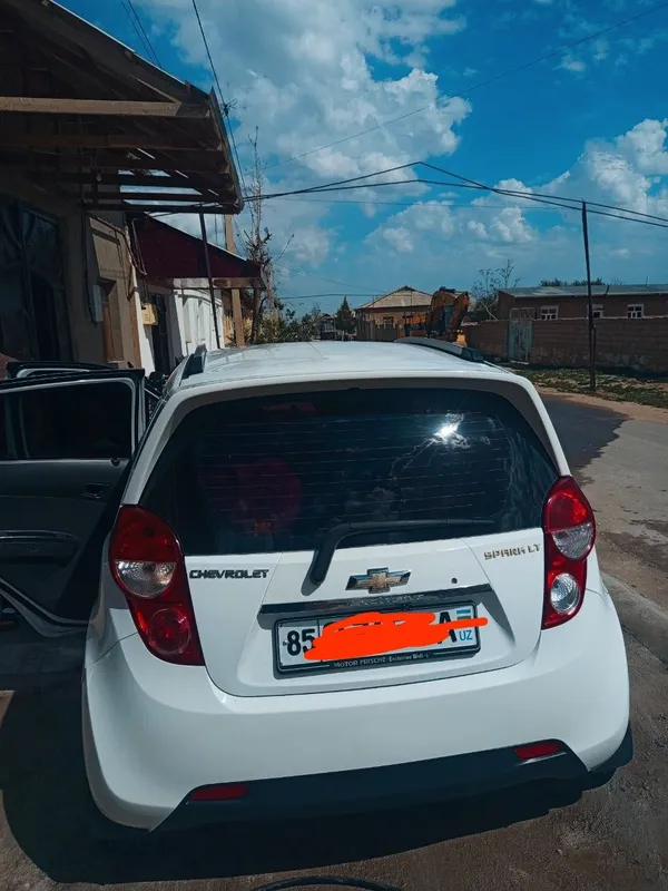 Spark sotiladi ideal xolatda