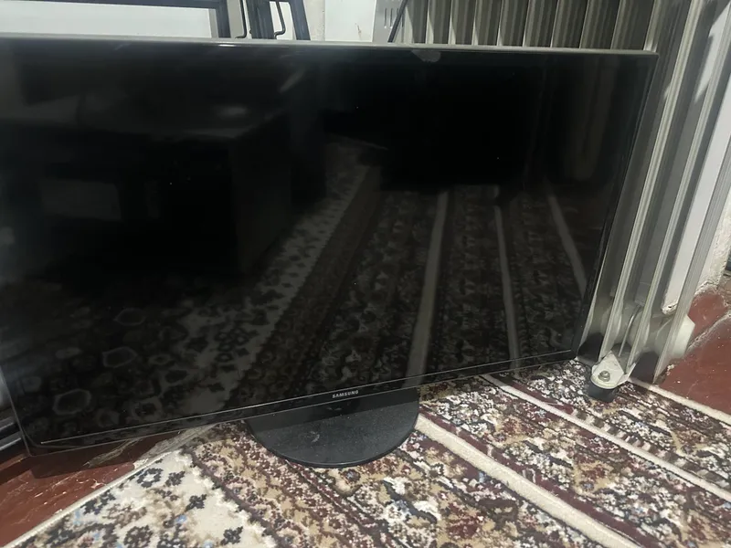 телевизор Samsung 32