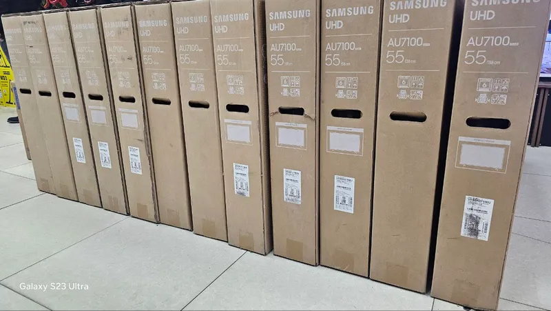 Телевизор Samsung 55AU7100