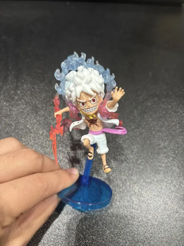 One Piece Luffy Gear 5