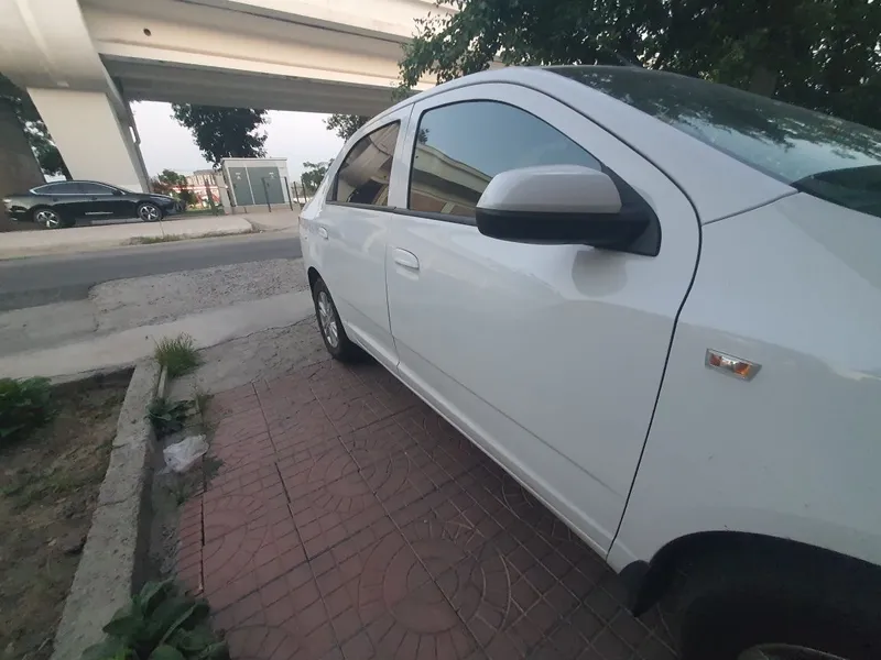 Chevrolet Cobalt 2022 8
