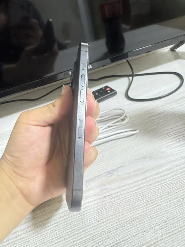 iPhone 15 Pro, чёрный, 256 ГБ 3 iPhone 15 Pro, чёрный, 256 ГБ 3