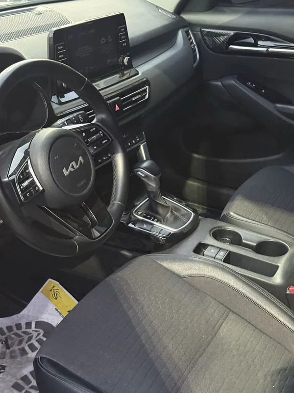 Kia seltos kraskasi toza holati yaxshi 3 Kia seltos kraskasi toza holati yaxshi 3
