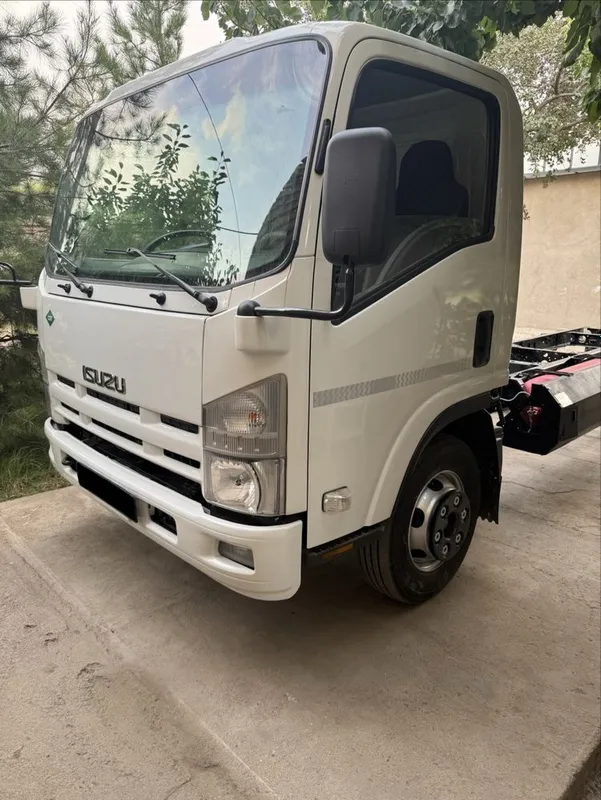 Isuzu snj 2019-yil avtobusdan yig’ilgan 3