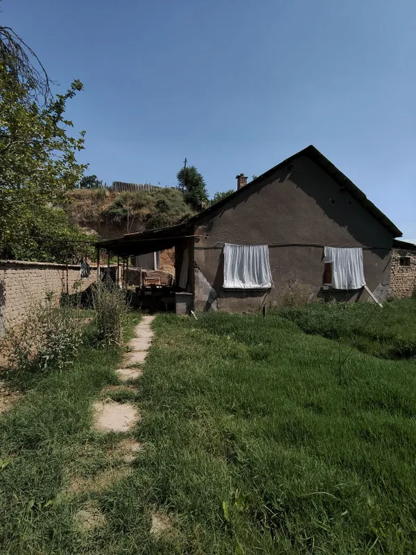 В Янгиюле продаётся дом с 3 комнатами 3 В Янгиюле продаётся дом с 3 комнатами 3
