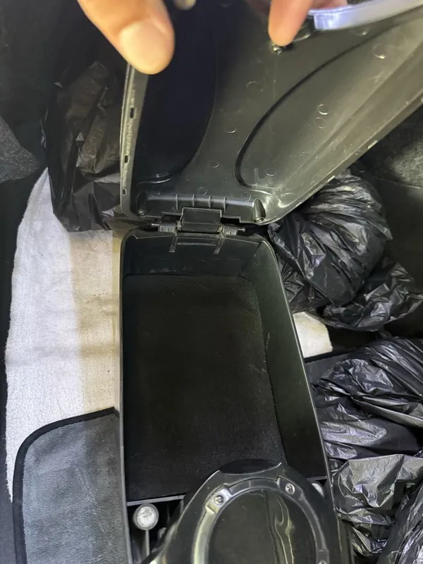 Подлокотник универсальный на авто 2 Подлокотник универсальный на авто 2