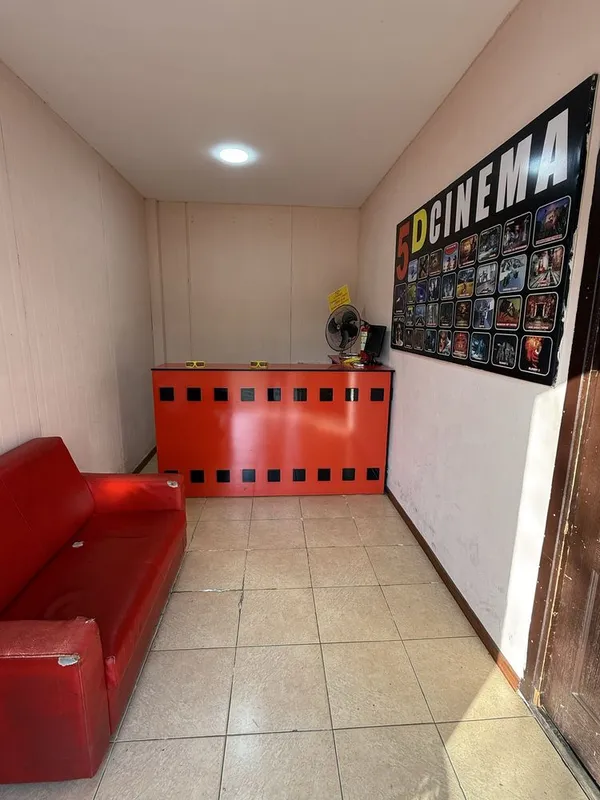 Attraksion 5D cinema sotiladi 1