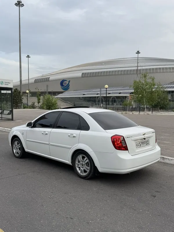 Lacetti 1.6 Avtomat 2013 — фото 1