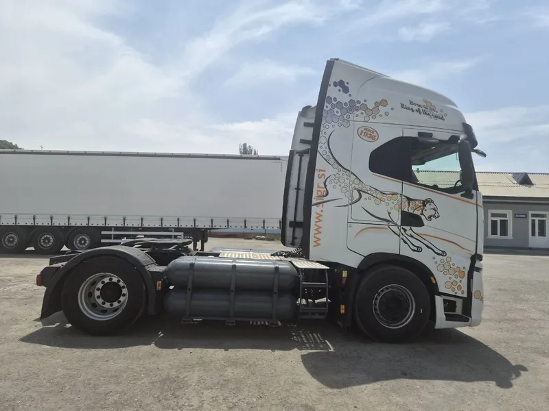 IVECO STRALIS 460 Сотилади Йили: 2020 — фото 1