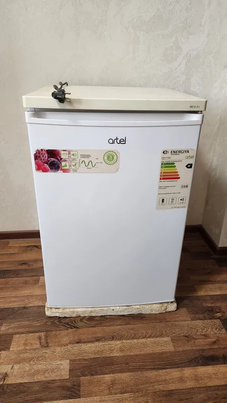 Холодильник Artel в хорошем состоянии 1 Холодильник Artel в хорошем состоянии 1
