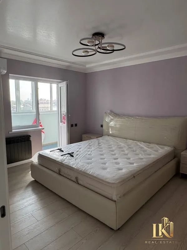Продаётся 3-комнатная квартира 107 м², 4/5, Мирзо-Улугбекский район 3
