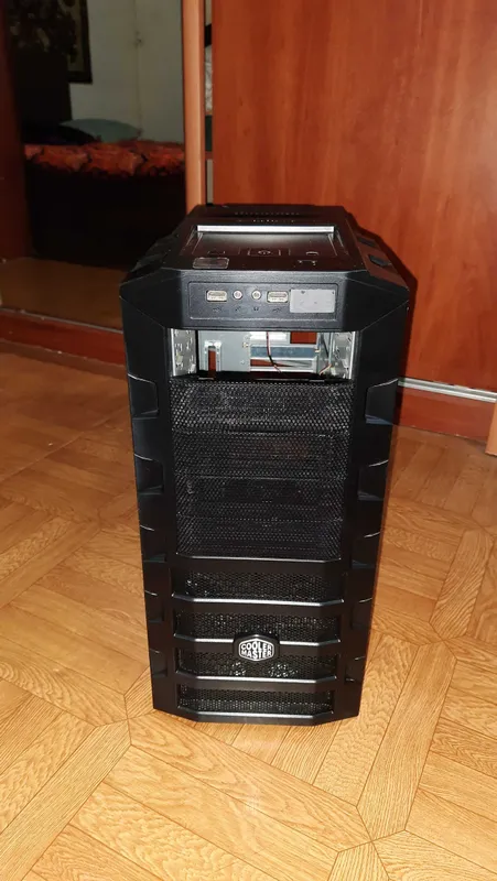 Корпус Cooler Master HAF 1 Корпус Cooler Master HAF 1