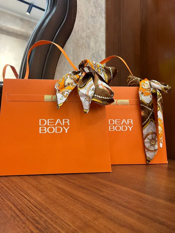 Dear body firmasidan parfumniy nabor 1
