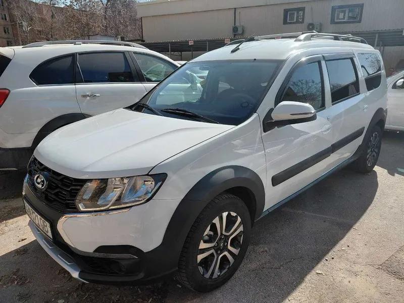 Продам свой Lada Largus Cross FL 2021