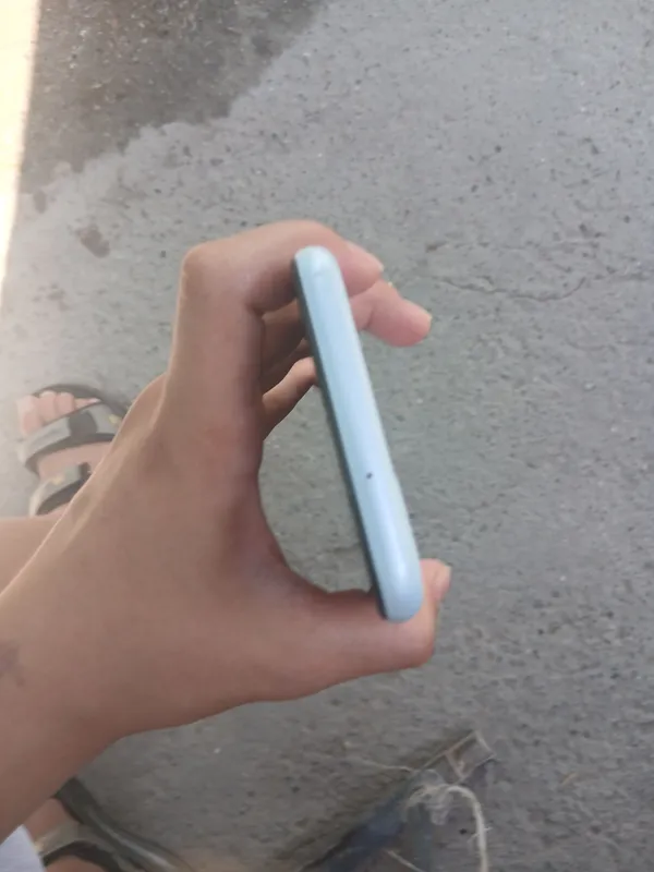 SAMSUNG  F13 karobka dakement bor kafolati ham bor — фото 1