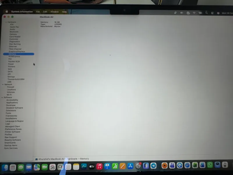 MacBook M2 Air 4