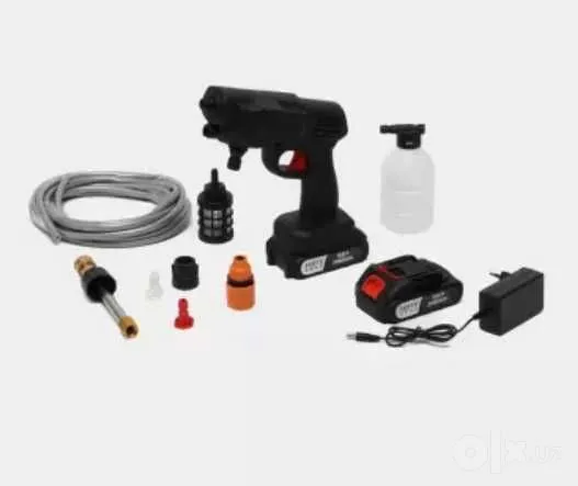 Simsiz mini avtomobil yuvish mashinasi - ko'chma va qulay 1 Simsiz mini avtomobil yuvish mashinasi - ko'chma va qulay 1