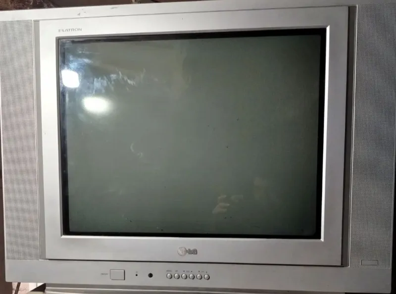Т е л е в и з о р LG. Т е л е в и з о р LG.