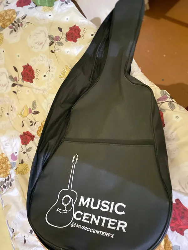 akustik gitara 40 o'lcham. chexoli xam bor — фото 3