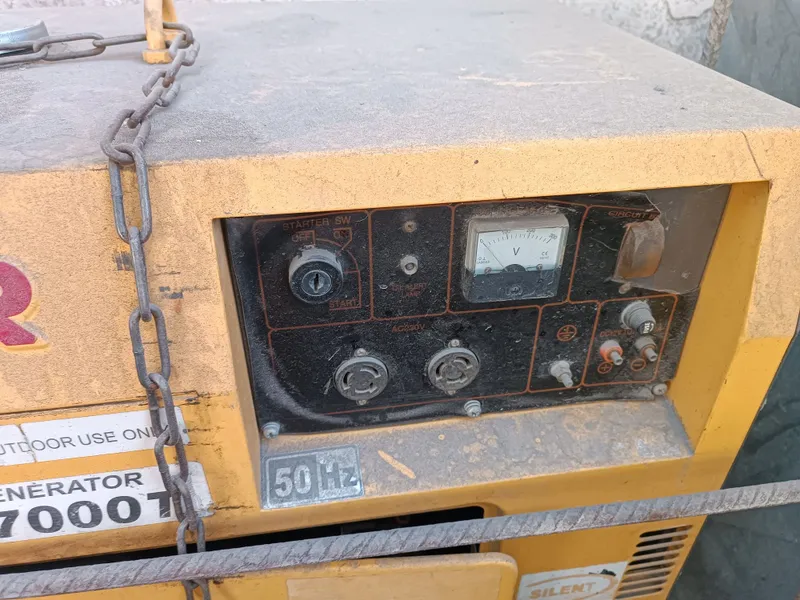 Dizel GENERATOR sotiladi 1 Dizel GENERATOR sotiladi 1