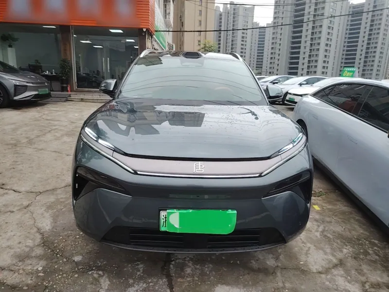 BYD Tang L, 670km Flagship 1