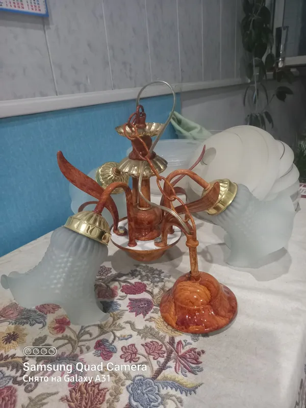 Продаю люстру тройная 1 Продаю люстру тройная 1