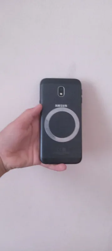 Samsung galaxy J3 — фото 1
