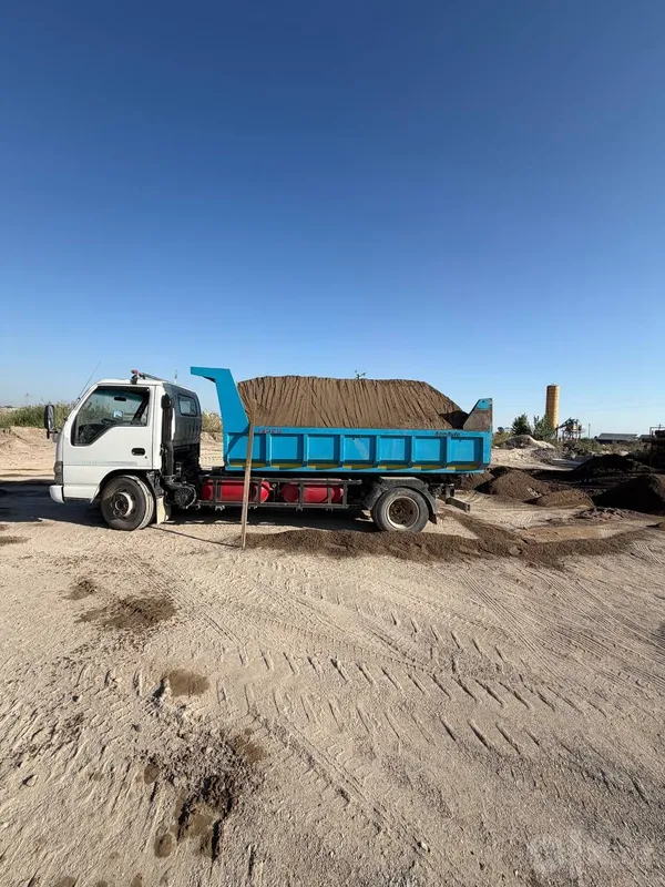 Доставка щебня, кампа, поймы, Чиназа, песка; вывоз строительного мусора, Isuzu 2 Доставка щебня, кампа, поймы, Чиназа, песка; вывоз строительного мусора, Isuzu 2