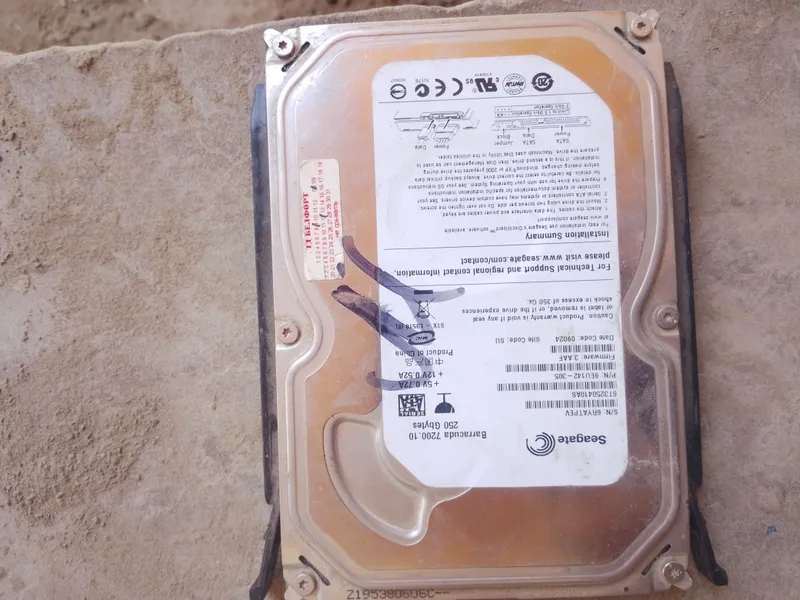 SSD-диск 256 ГБ 3 SSD-диск 256 ГБ 3