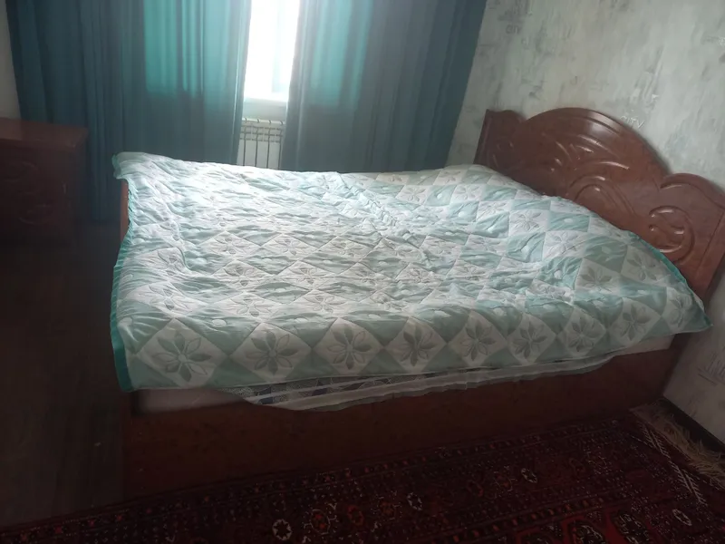 Спальный мебель в хорошем состоянии