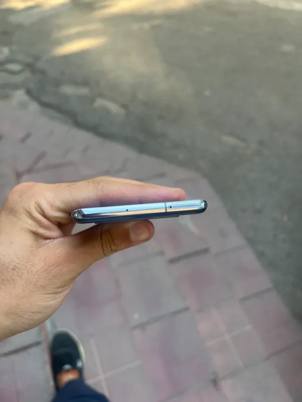Samsung Galaxy S10 5G 1